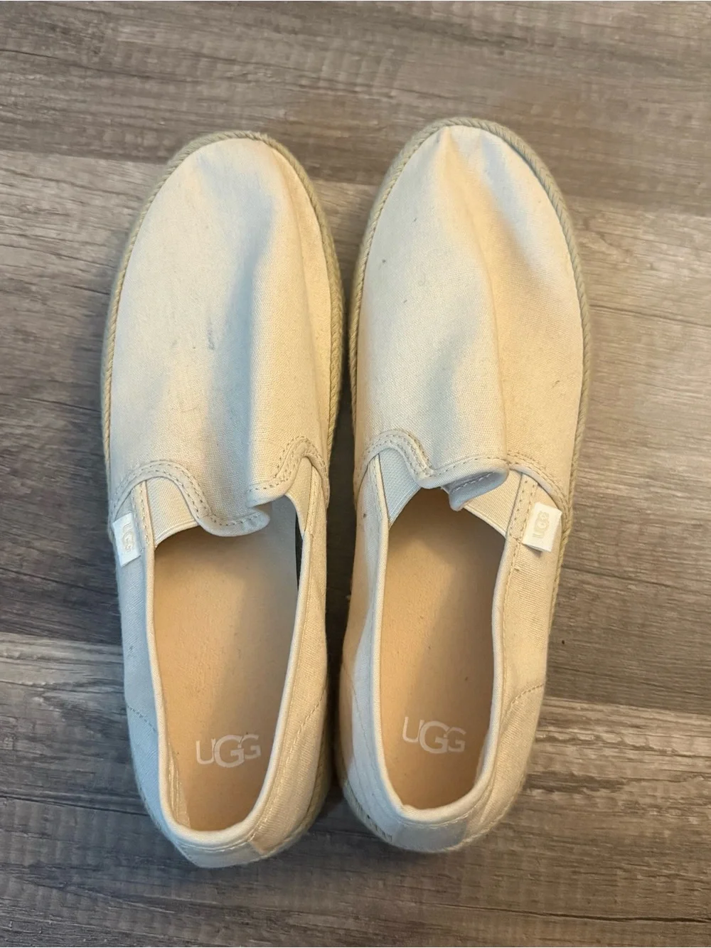 UGG Women’s Canvas Espadrille Slip-On Loafers Cream Ivory Size 9